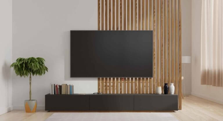 חיפוי עץ לקיר טלוויזיה